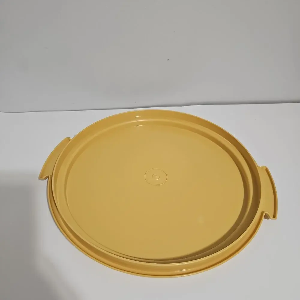 Vintage Tupperware Cake Carrier 684-5 & 683-5 Gold Harvest Round Pie Storage